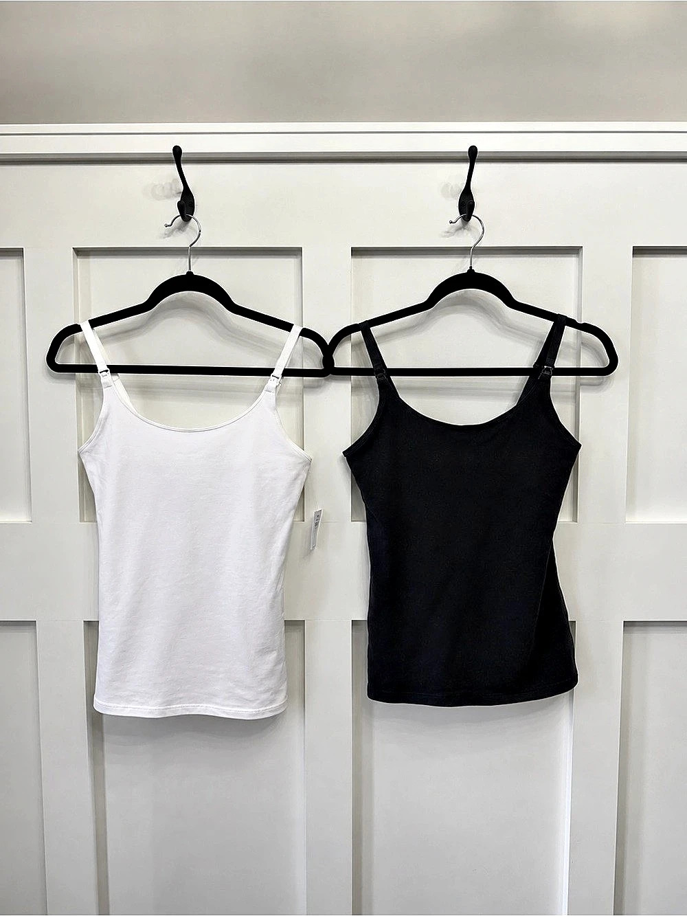 Old Navy Maternity First-Layer Maternity Tanks White & Black Size Small NWT